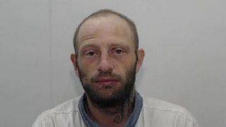 “Erkek eskortum” diyerek evine zorla girdi! Defalarca tecavüze uğrayan kadın saldırganın penisini ısırdı