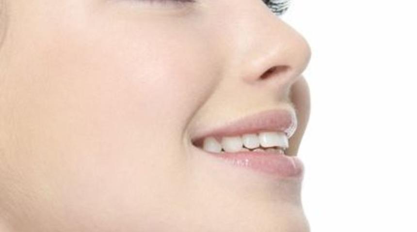 Burun ucu estetiği ile kusurları r&ouml;tuşlama