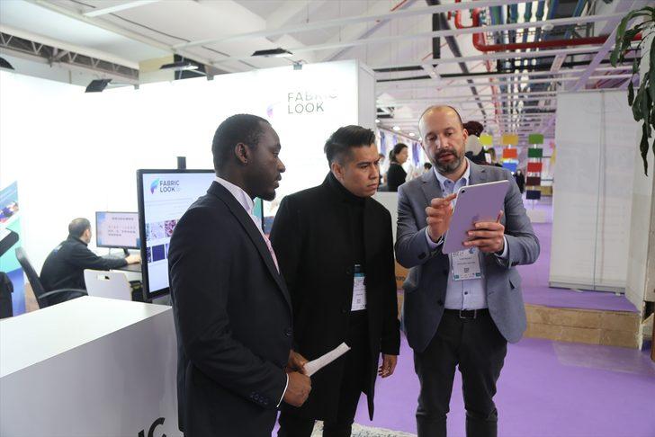 Türk kumaşı, yerli yazılımla sanal evrende kıyafete dönüşerek alıcıya ulaşıyor G4