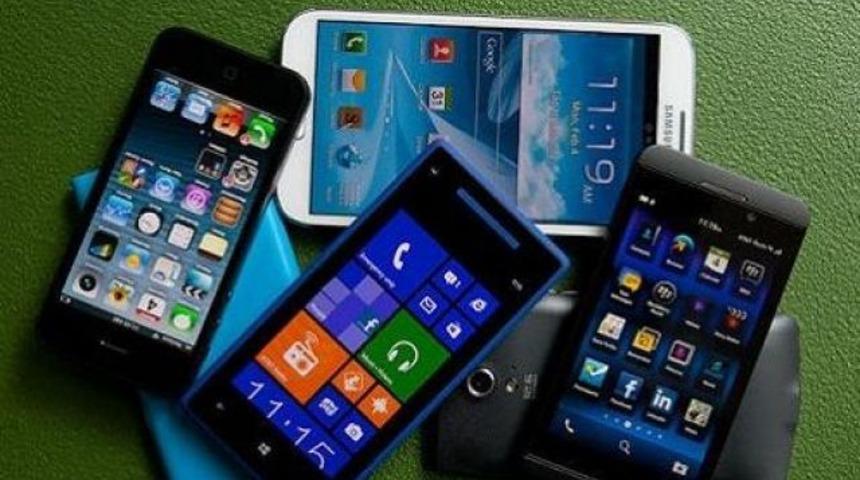 2013 sonunda 1 milyar akıllı telefon satışı ger&ccedil;ekleşecek.