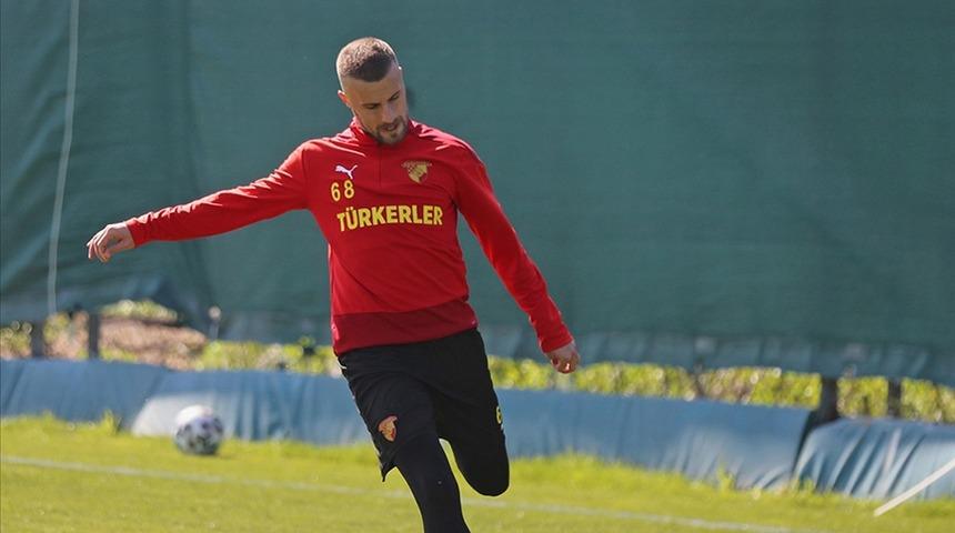 Son dakika: Abramovich'in talip olduğu Göztepe'de ayrılık!