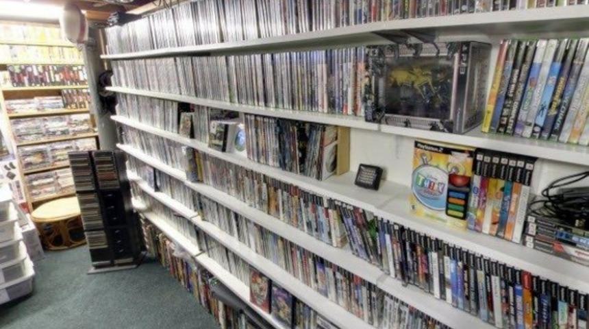 Oyun koleksiyonu 750 bin dolara satıldı