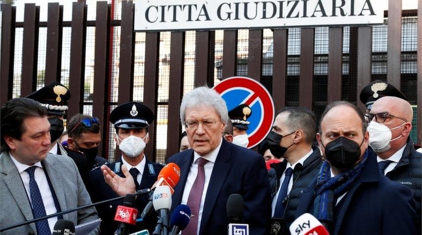 Rusya'nın Roma Büyükelçisi İtalyan La Stampa gazetesi hakkında suç duyurusunda bulundu