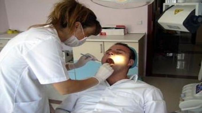 Dişindeki iltihap kalbe vuruyor