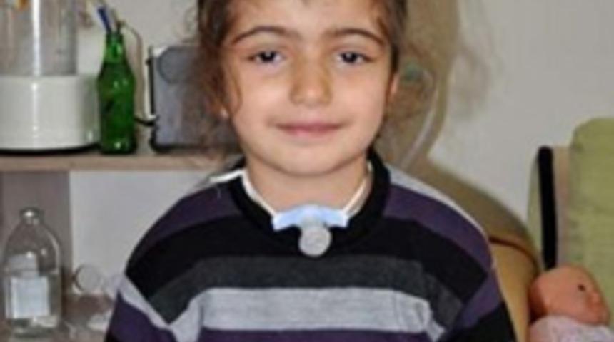 Habersiz Uyursa &Ouml;l&uuml;r