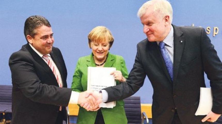 Almanya'da Milenyum kuşağına &ccedil;ifte vatandaşlık devri başlıyor