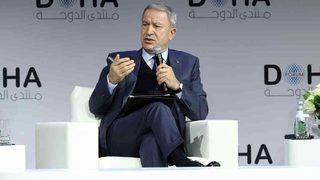 Bakan Akar'dan Doha'da NATO açıklaması