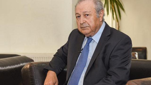 Azerbaycan'ın eski Cumhurbaşkanı Ayaz Mutallibov hayatını kaybetti