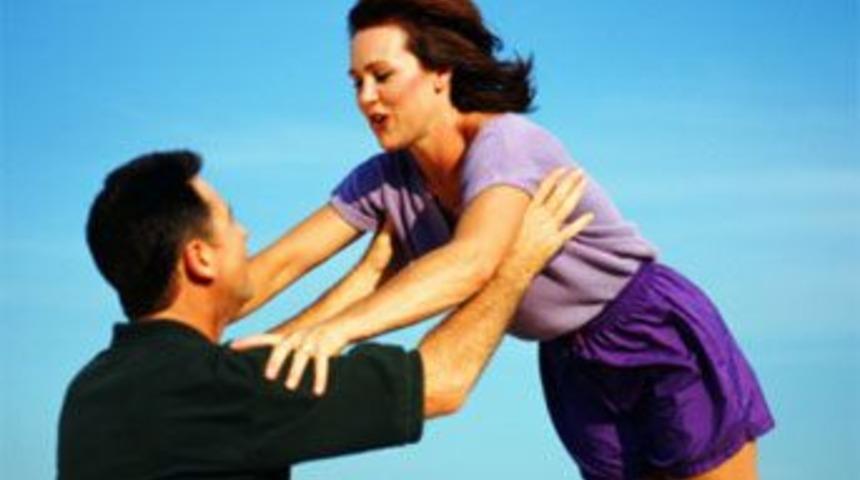 Eşinizle nasıl sevgili kalırsınız?