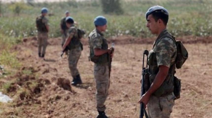 15 atlı sınırda askere ateş açtı