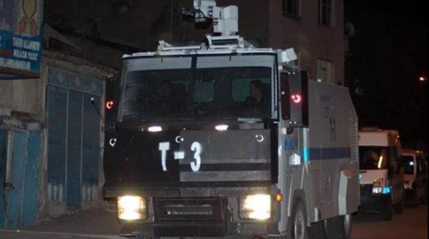 Erzurum&rsquo;da ortalık savaş alanına d&ouml;nd&uuml;