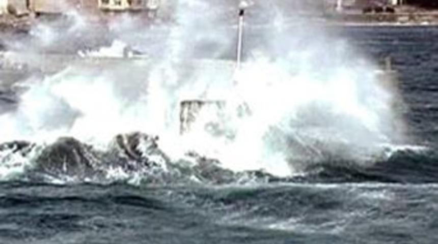 Marmara Denizi'nde fırtına