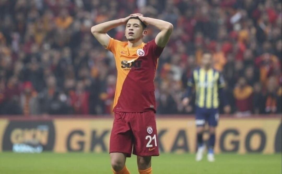 Son dakika: Galatasaray'da 'gen&ccedil;lik aşısı' tutmadı! İflas...