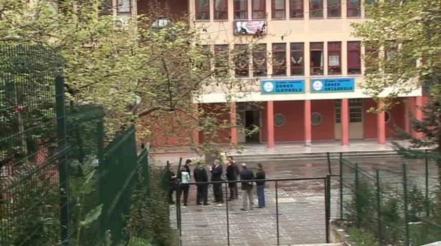 Kız &ouml;ğrenci okulda intihar etti