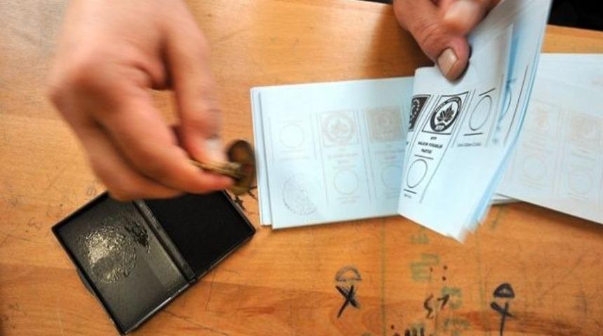 Yüksek Seçim Kurulu'ndan flaş karar