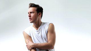 Survivor birleşme partisinde konser veren Edis kimdir? Edis nereli ve kaç yaşında?