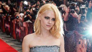 94.Oscar Ödülleri'nde kız arkadaşını öpen Kristen Stewart kimdir? Kristen Stewart kaç yaşında, nerelidir? Kristen Stewart'ın kız arkadaşı kimdir? 