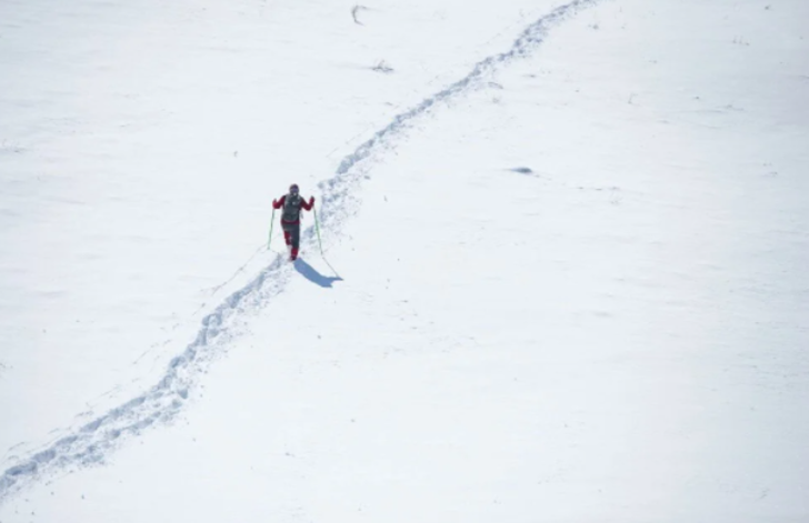 Trenkking ve fotoğraf tutkunları akın etti! Tunceli’nin karla kaplı zirvesi görenleri mest etti G5