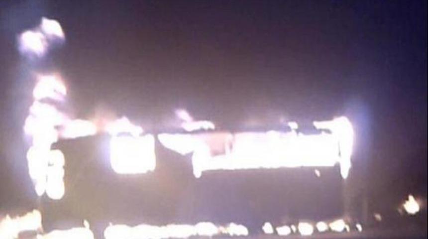 Bursa'da otob&uuml;s alev topuna d&ouml;nd&uuml;