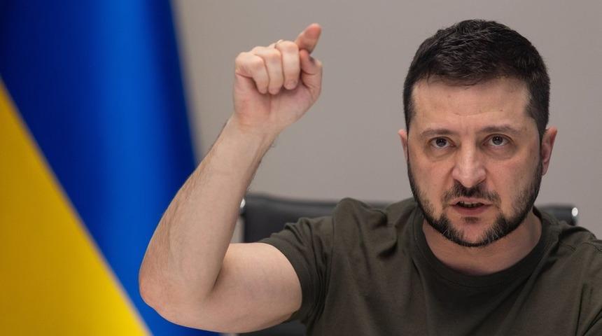 Zelenskiy, savaş bitecekse Ukrayna'nın tarafsızlığını konuşmaya hazır olduğunu söyledi