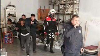 Şanlıurfa'da iğrenç olay! İnşaatta çocuğu taciz ettiği iddia edilen şüpheliye linç girişimi