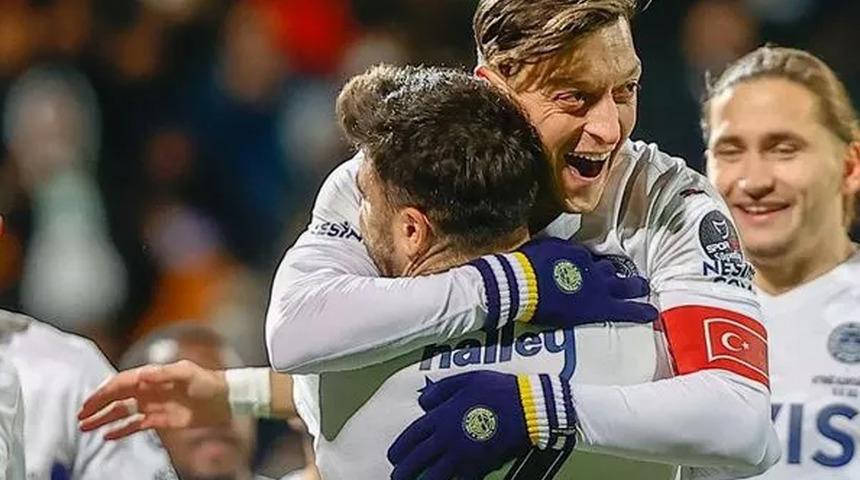 Son dakika: Mesut Özil ve Ozan Tufan geri mi dönüyor? İlginç detay ortaya çıktı...
