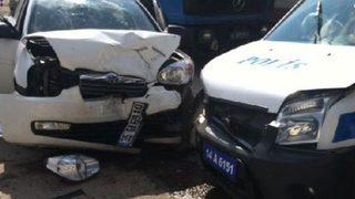 Yanlış arabaya çarptı