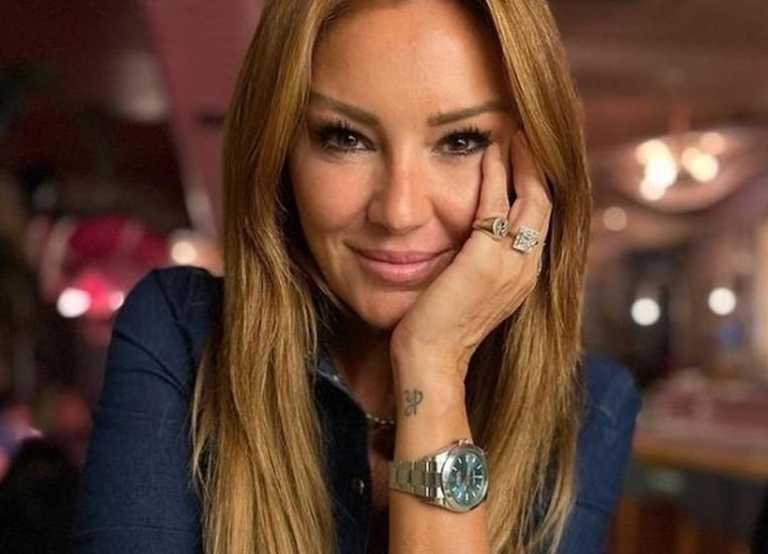 Pınar Altuğ babasıyla erkek kardeşini paylaştı! 'Benzerliğin bu kadarına pes'