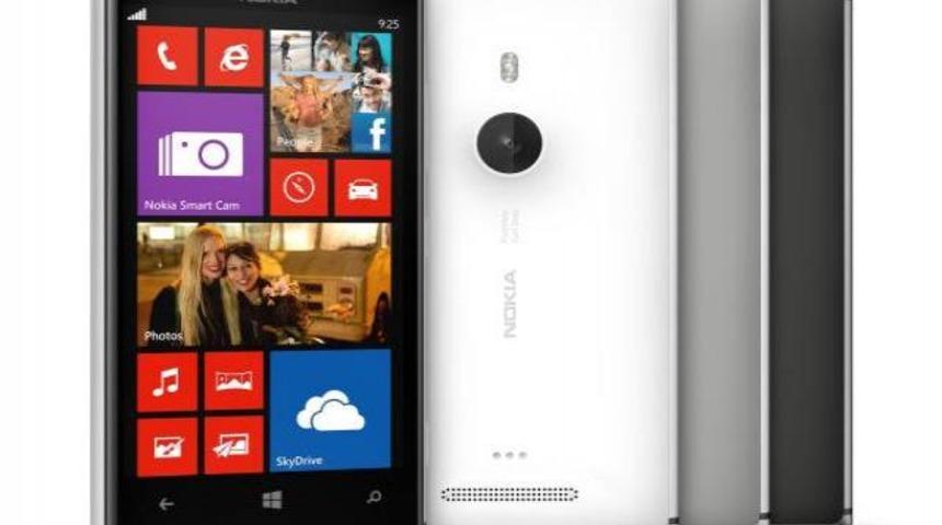Nokia Lumia 925 satışa &ccedil;ıktı