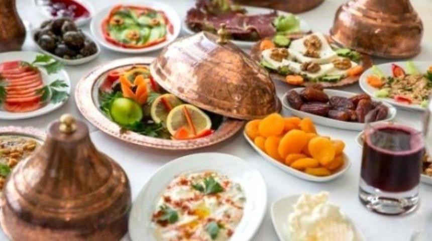 2022 Ankara iftar vakti! Ankara'da iftar kaçta açılıyor? Ankara iftar sahur vakitleri!