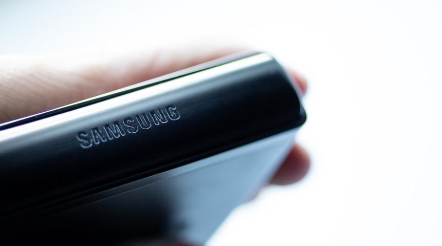 Rusya-Ukrayna savaşı Samsung'u vurdu: Galaxy Z Fold3 ve Galaxy Z Flip3 için "Z" değişikliği!