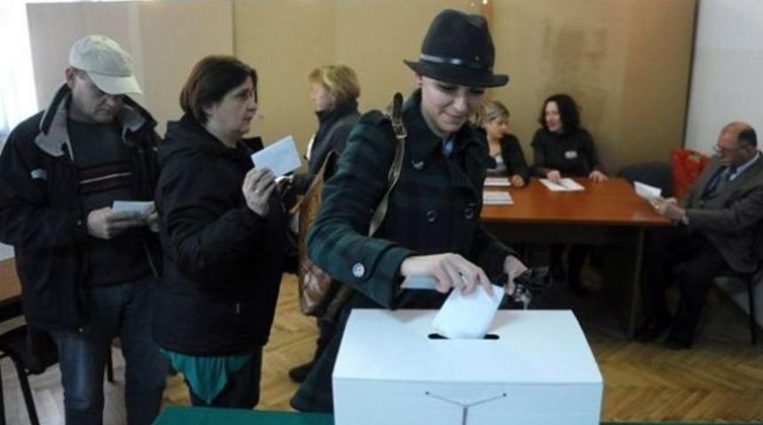 Hırvatlar eş cinsel evliliğe 'hayır' dedi