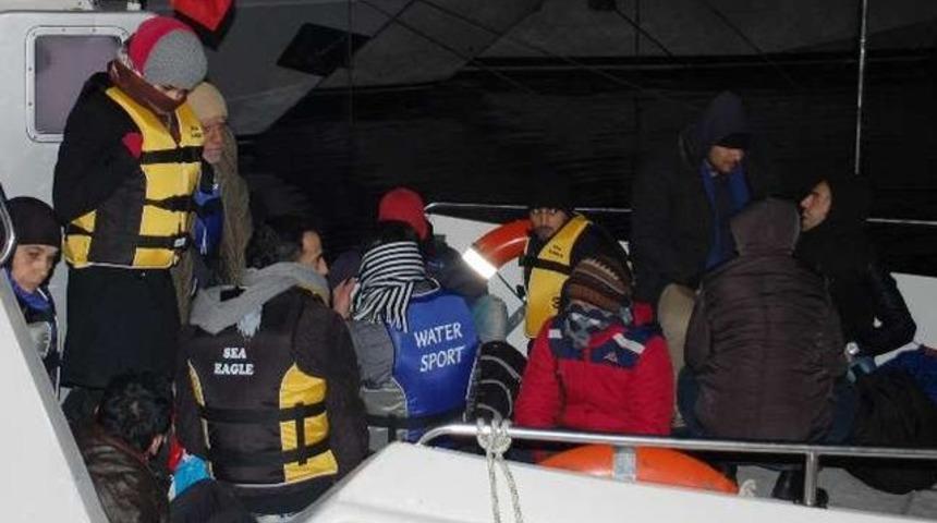 Umut yolculuğu denizin ortasında bitti