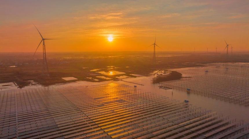 AB'nin Rusya'dan enerji ithalatını azaltma planı neleri &ouml;ng&ouml;r&uuml;yor?