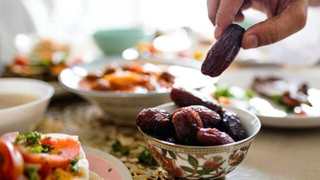 Orucu ne bozar? Oruç hangi durumlarda bozulur? Orucu bozan durumlar nelerdir? 