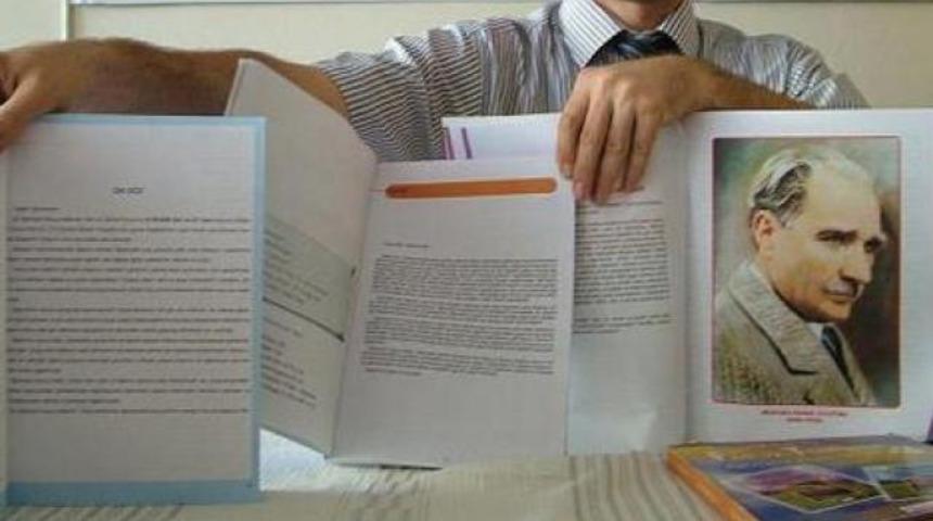 "Atat&uuml;rk resmi zorunluluğu yok"