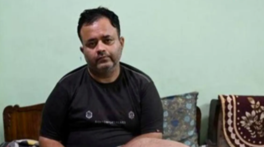 Sadece bir bacağı 98 kiloydu! Trafik kazasından sonra 10 yıl yatağa bağımlı olan adam yeniden yürümeye başladı