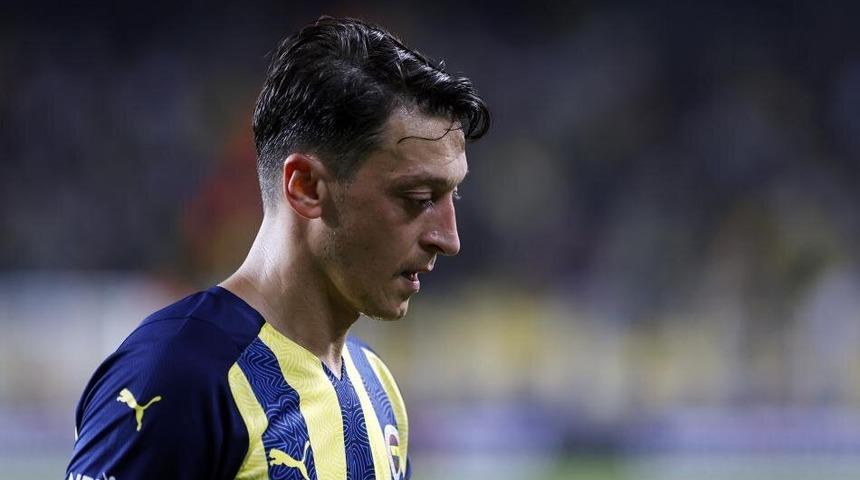 Son dakika: Fenerbahçeli Mesut Özil için menajerinden resmi açıklama!