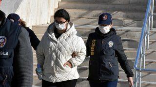 Dolandırıcılıktan 33 kaydı bulunuyor! 'Gölge' lakaplı Gamze Yanak yakalandı