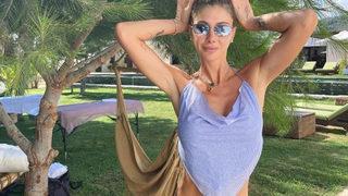 Şeyma Subaşı sınırları zorladı! Eteğinin boyu olay oldu