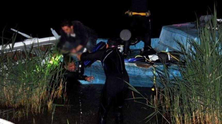 Tekne ile bot &ccedil;arpıştı: 1 &ouml;l&uuml;