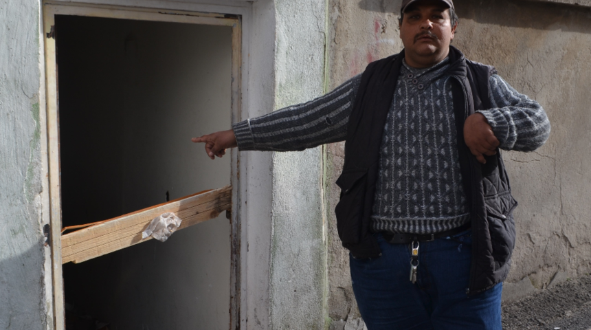 Önce evin içini talan ettiler, giderken kapıyı da götürdüler: Bu bana yapılırsa, başka insana ne yapılmaz