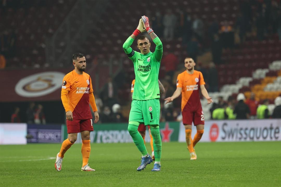 Son dakika: Galatasaray'da Fernando Muslera ger&ccedil;eği! "Bir devir kapanıyor..."