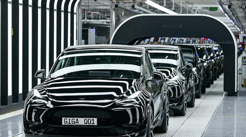 Çok merak ediliyordu, Tesla resmen açıkladı! Elon Musk: Son derece zordu