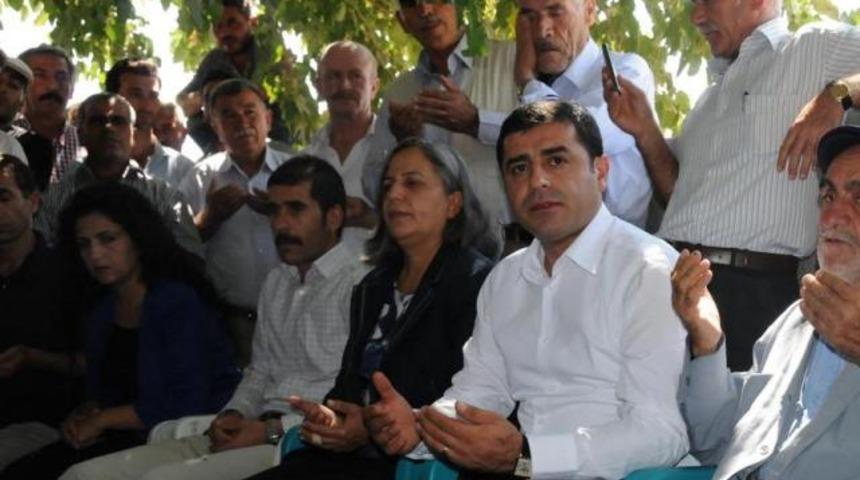 Mezarları kıranın gerekirse kafasını kırarız