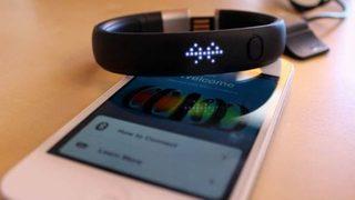 Bir akıllı saat de Nike’tan geliyor