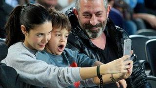 Cem Yılmaz eski eşi Ahu Yağtu'nun nafakasını azaltmak istemişti! Mahkeme karar verdi