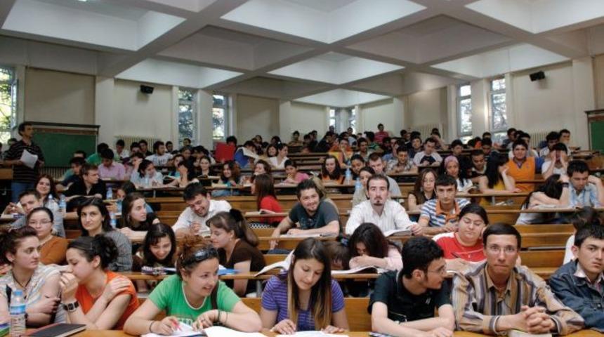 YÖK'ten öğretmen adayına 'disiplin' şartı