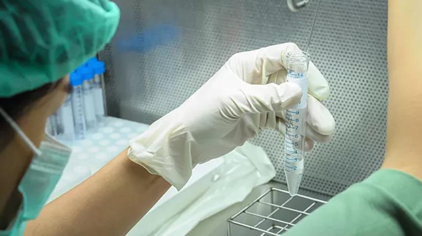 12 yıl sonra kavuştular! Kızının öz babasına aşık oldu