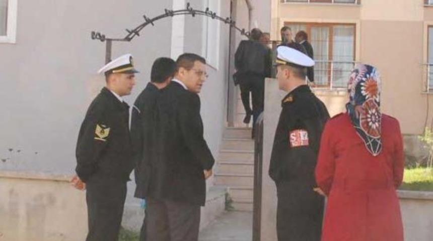 Gen&ccedil; teğmen evinde &ouml;l&uuml; bulundu